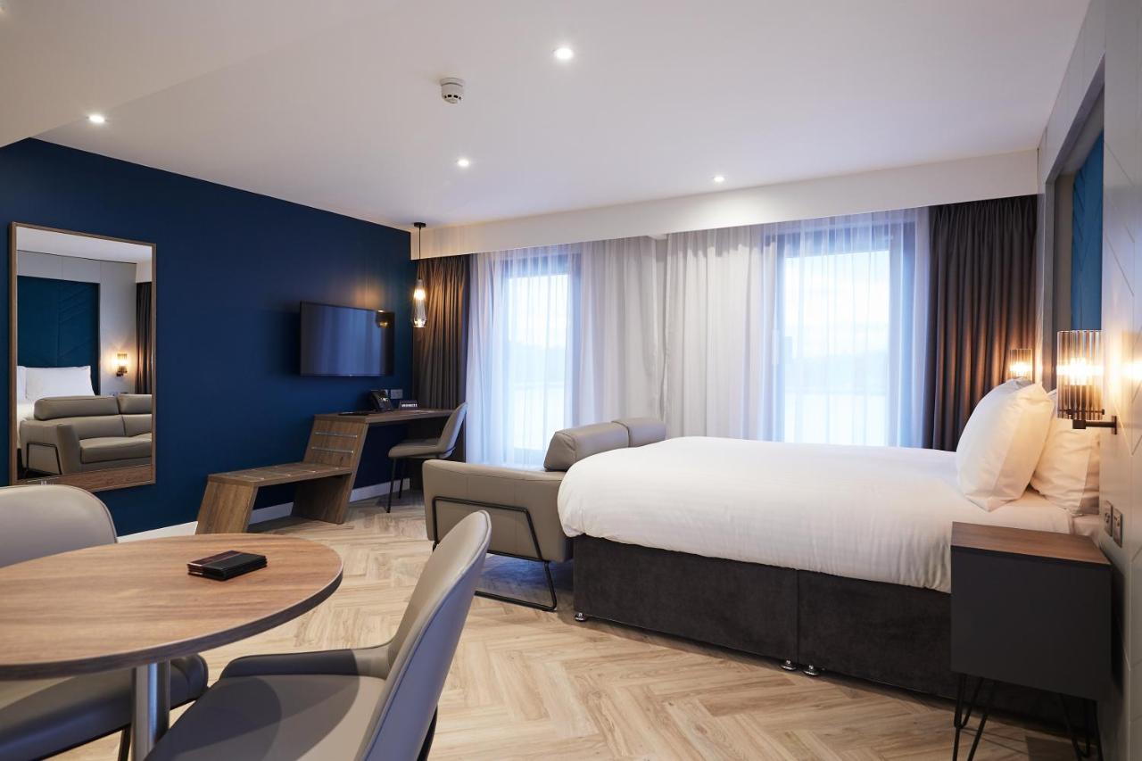 Aparthotel Roomzzz 4*